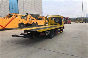 银州非事故拖车